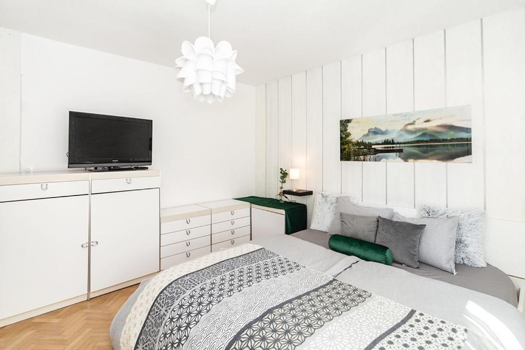 Magnolia Apartment - Free Private Parking ลูบลิยานา ภายนอก รูปภาพ